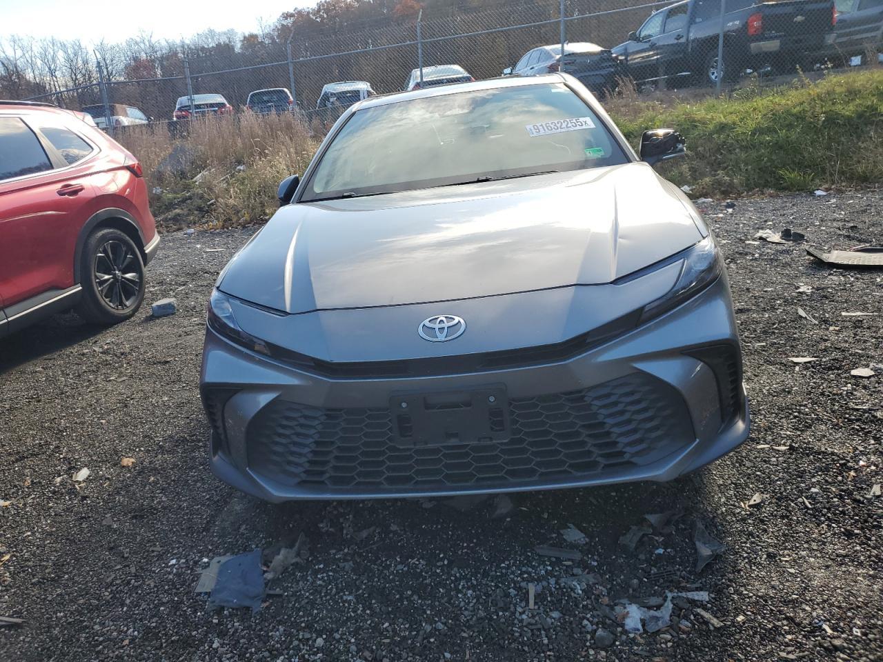 2025 Toyota Camry Xse - Фото 5