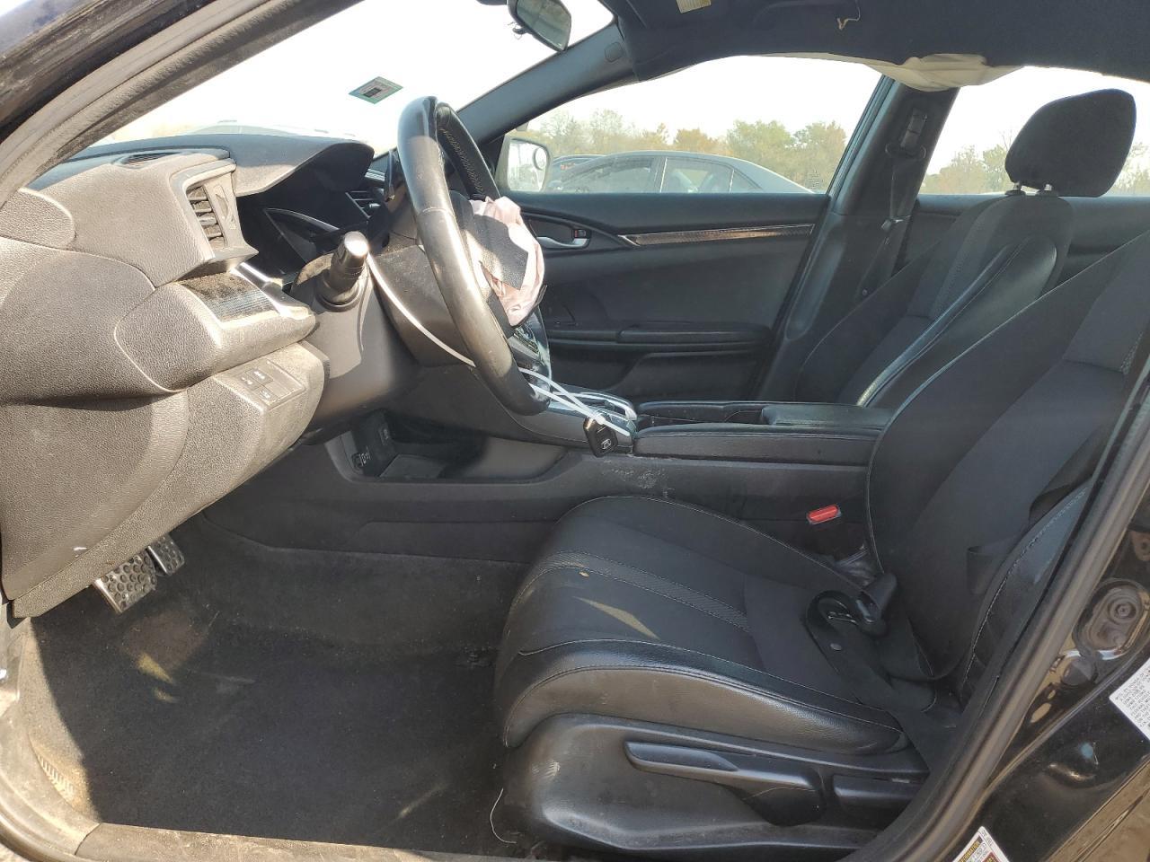 2019 Honda Civic Sport - Image 7