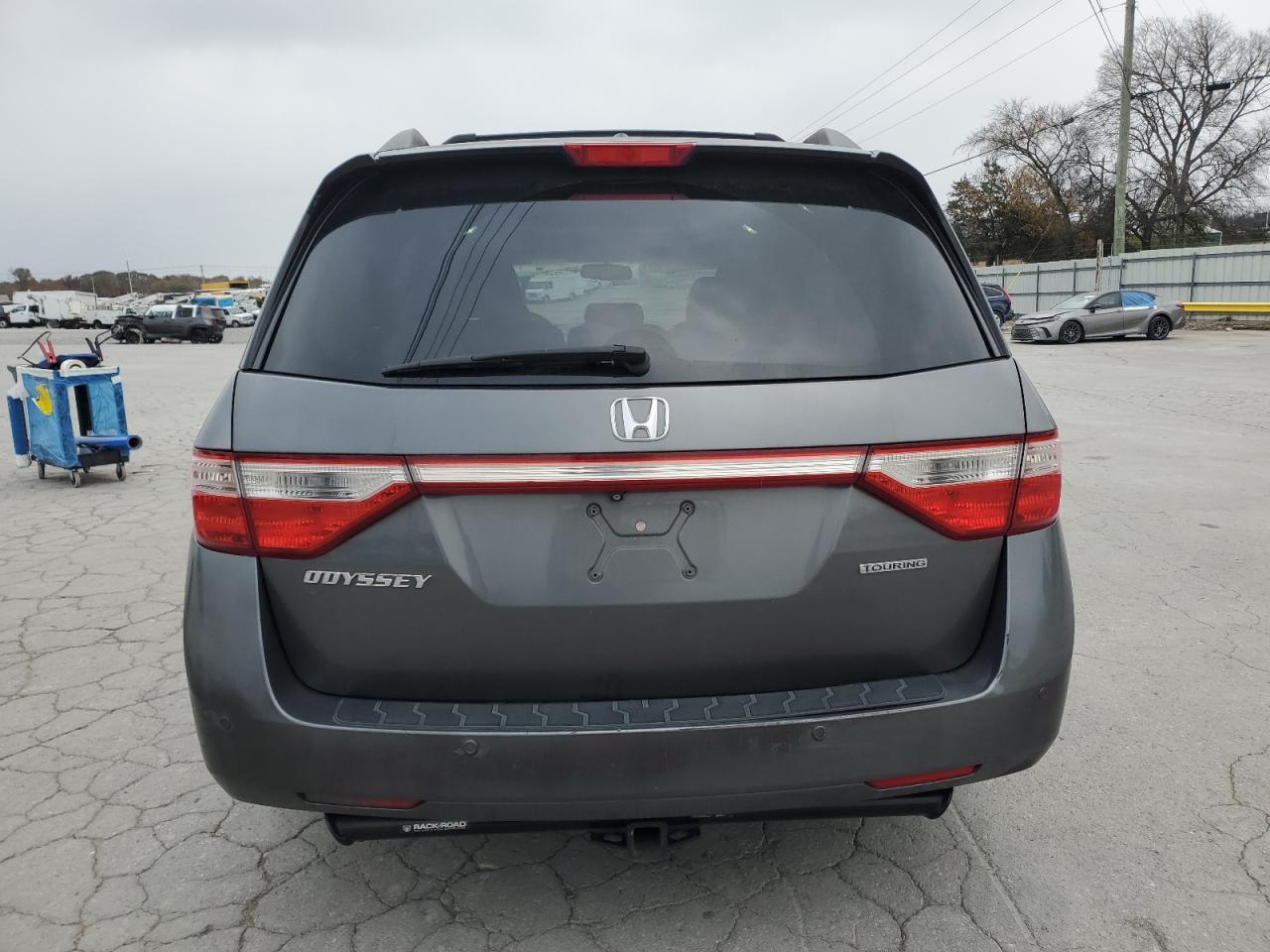 2012 Honda Odyssey Touring - Фото 6