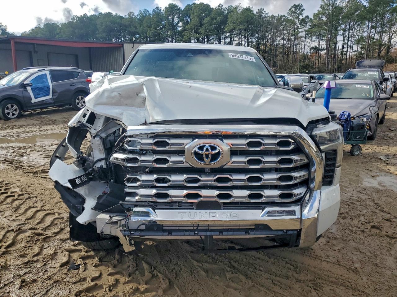 2023 Toyota Tundra Crewmax Platinum - Фото 5