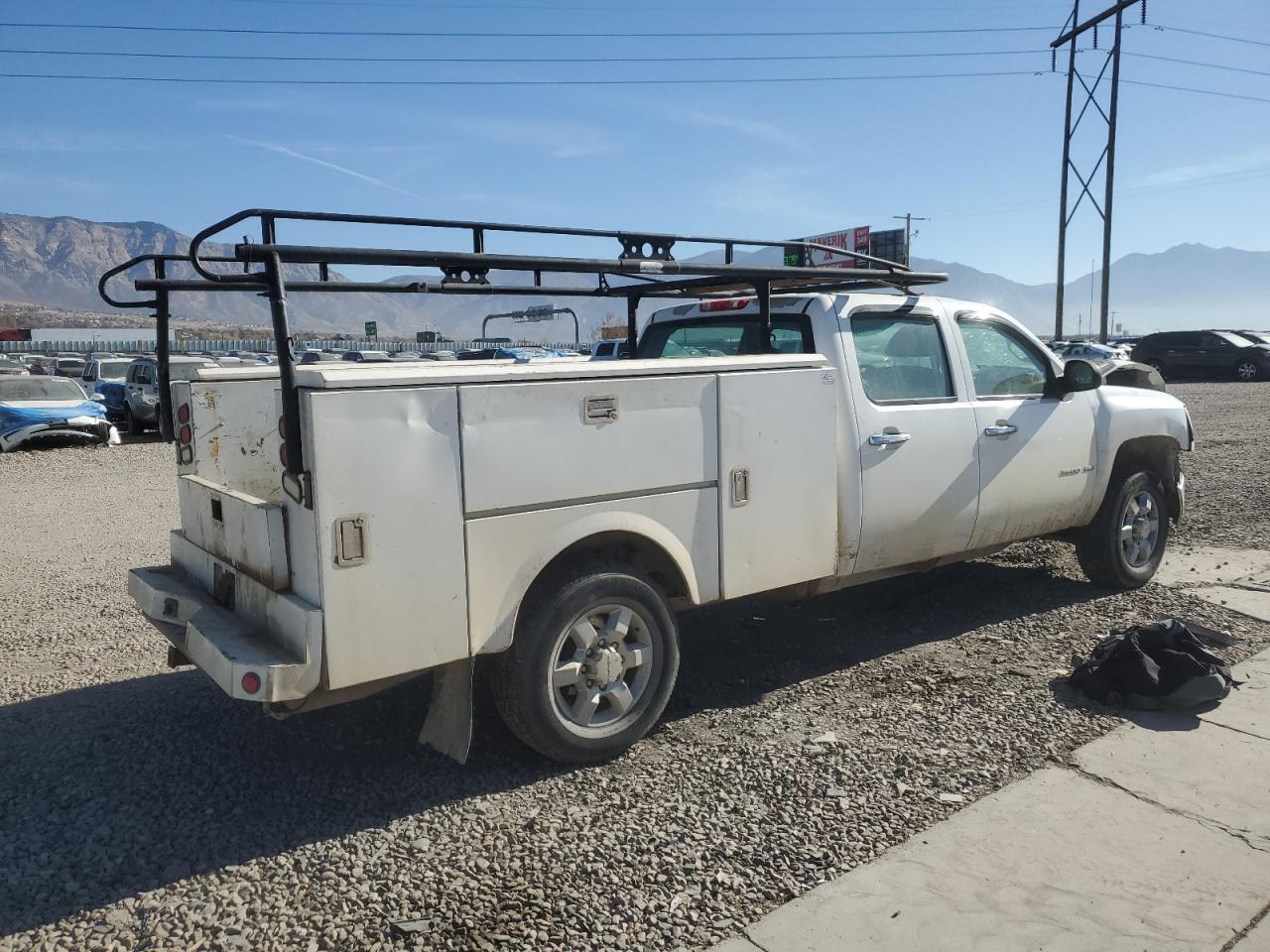 2013 Chevrolet Silverado Utility / Service Truck - Фото 3