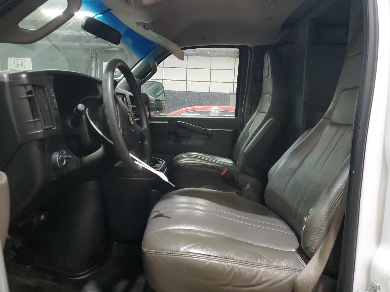 2019 Chevrolet Express G2500 - Image 7