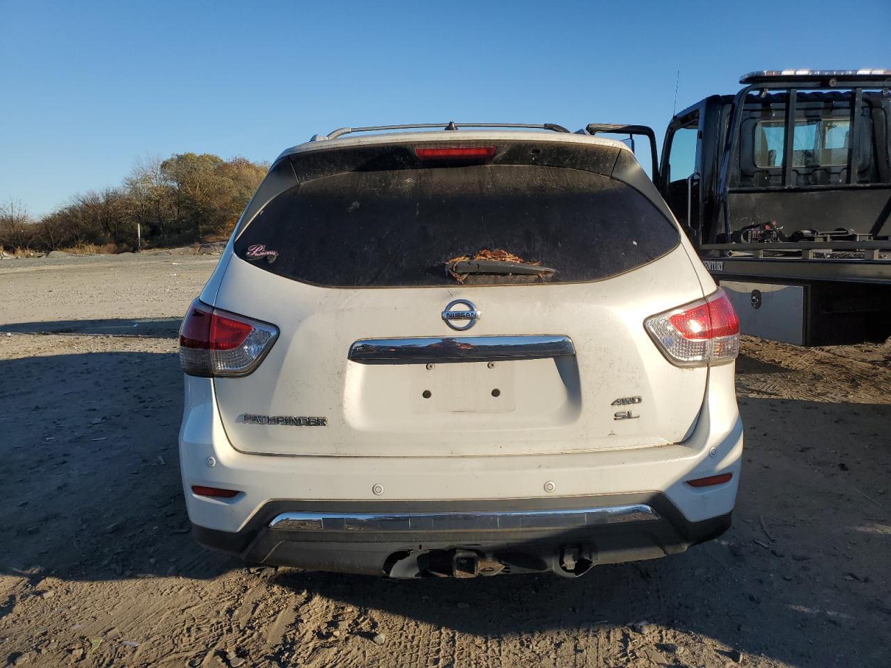 2015 Nissan Pathfinder S - Фото 6