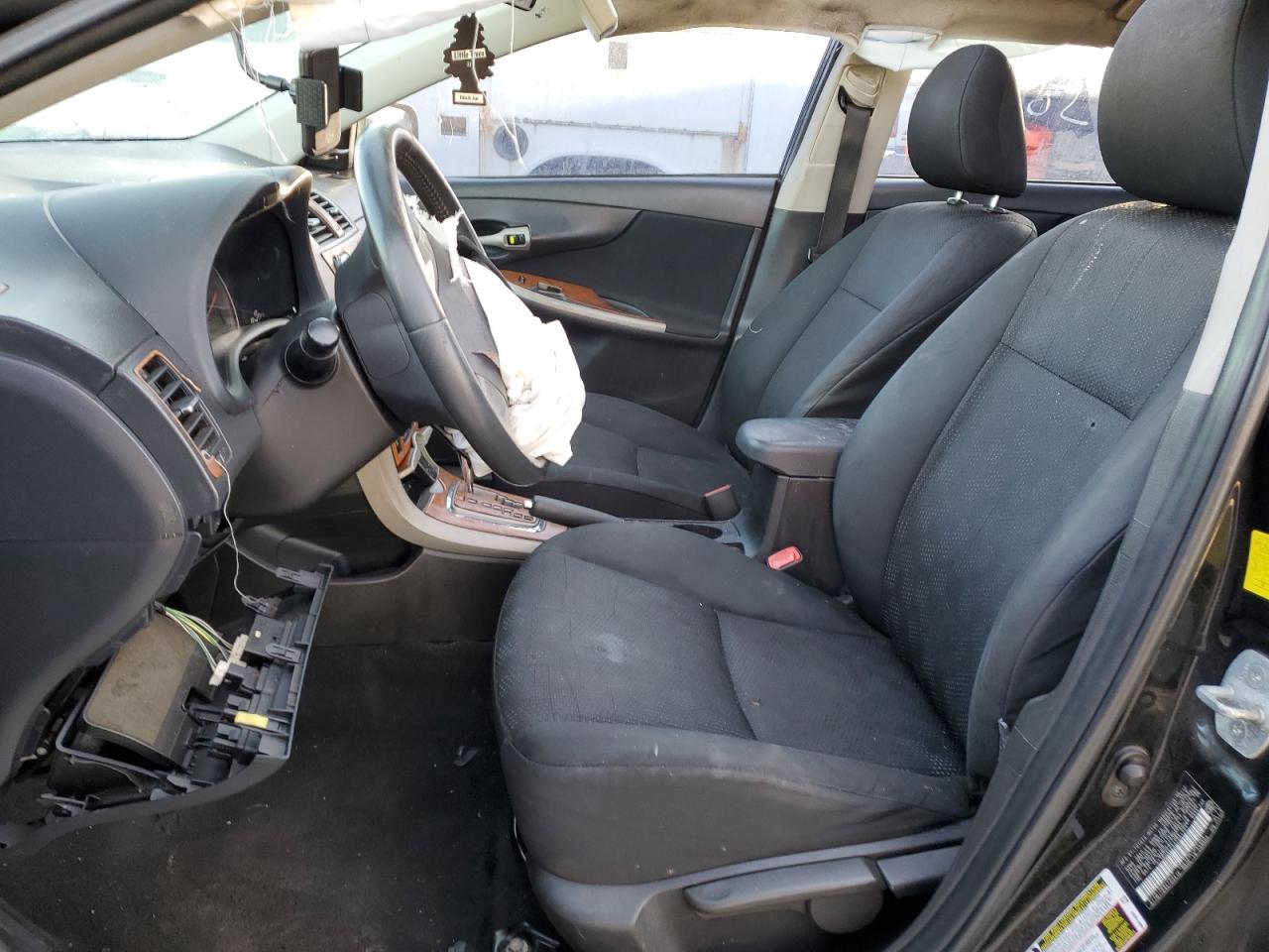 2010 Toyota Corolla Base - Фото 7