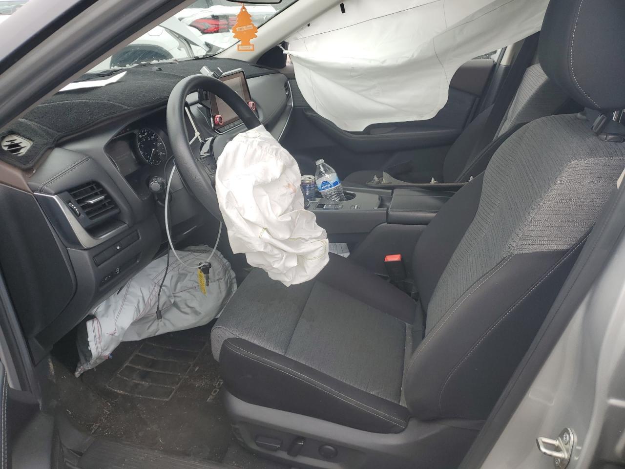 2023 Nissan Rogue Sv - Image 7