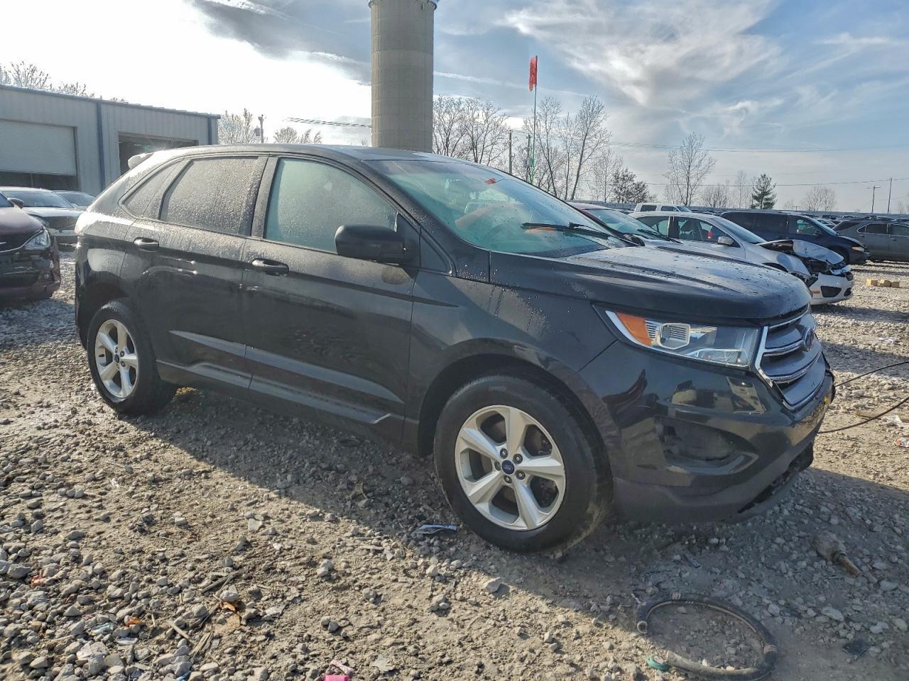 2017 Ford Edge Se - Фото 4