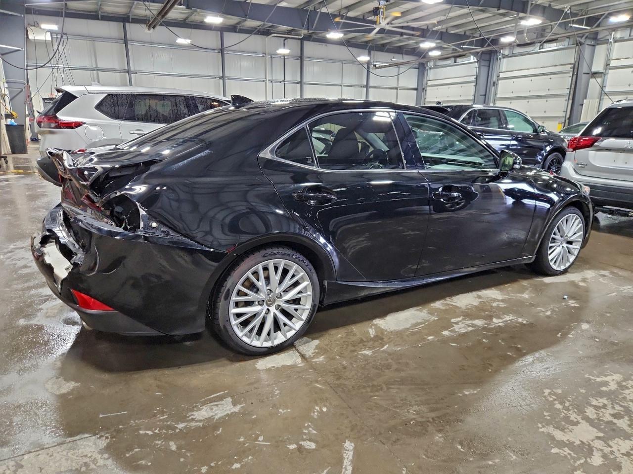 2016 Lexus Is 300 - Image 3