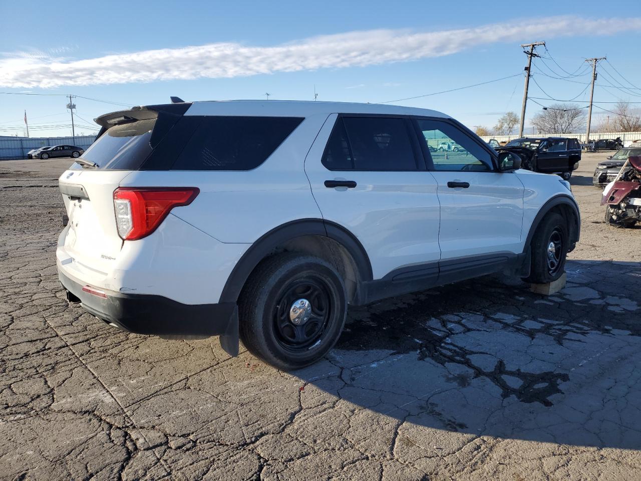 2021 Ford Explorer Police Interceptor - Фото 3