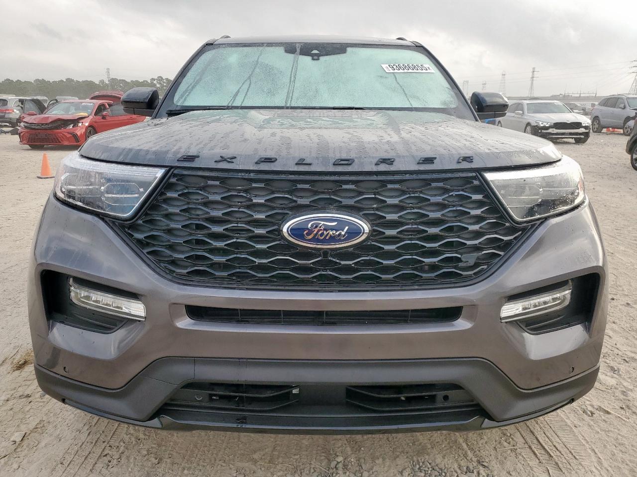 2024 Ford Explorer St-Line - Фото 5