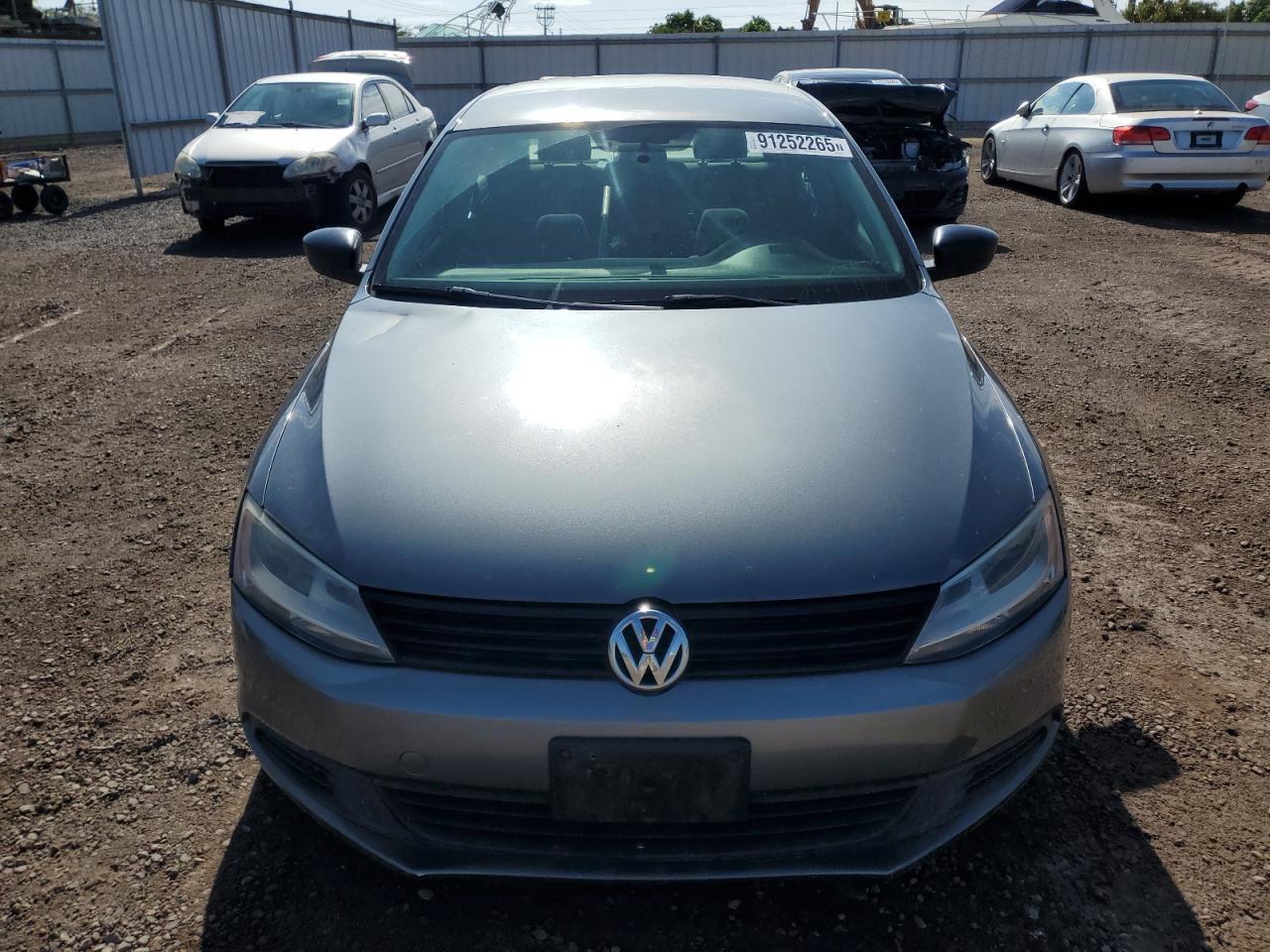 2014 Volkswagen Jetta - Image 5