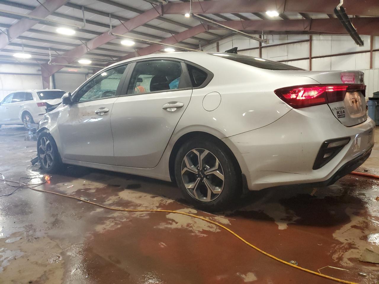 2021 Kia Forte Fe - Image 2