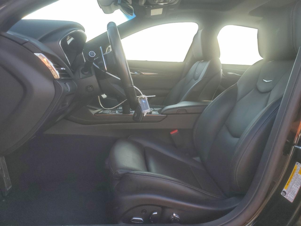 2023 Cadillac Ct5 Sport - Image 7