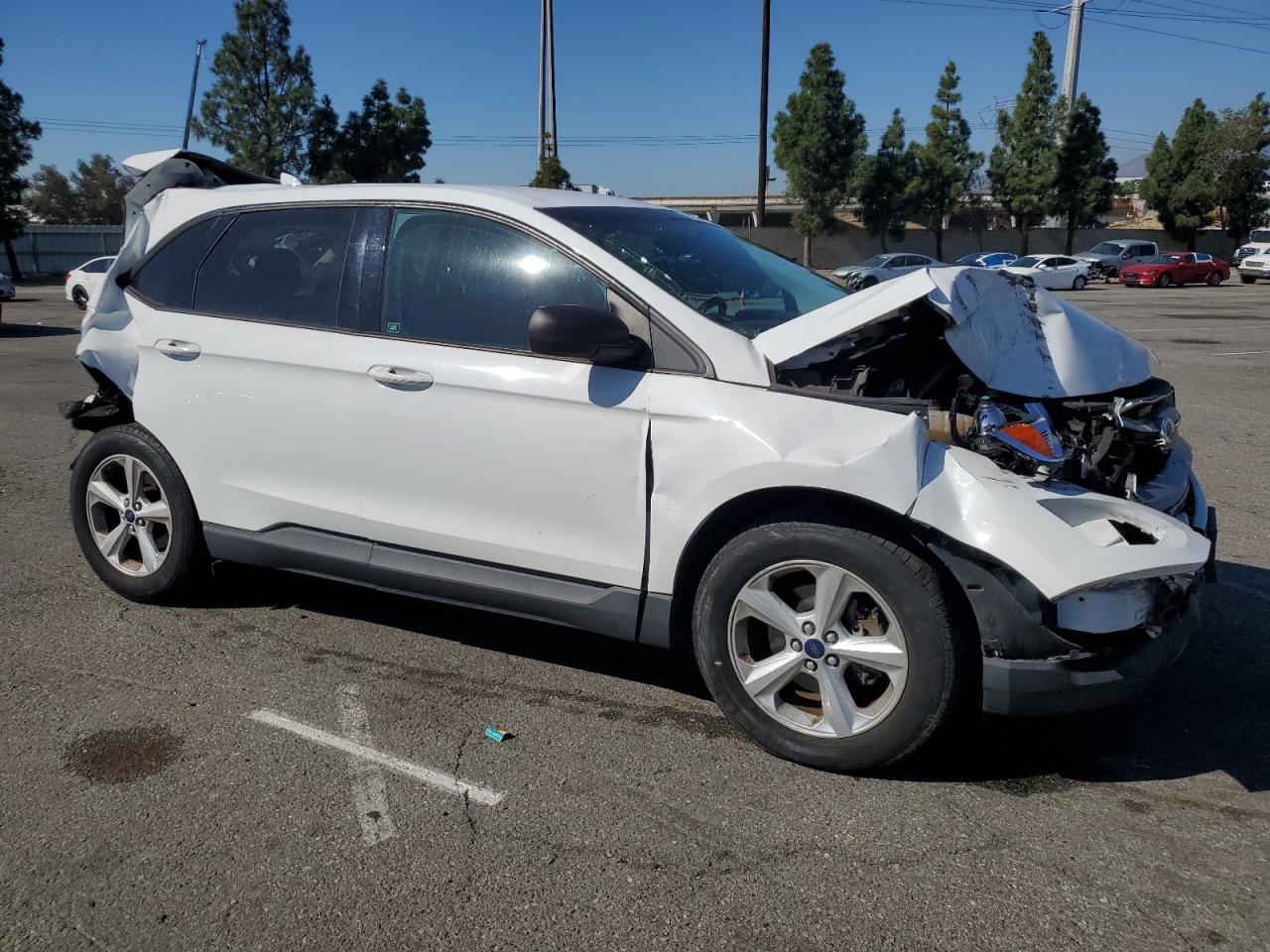 2016 Ford Edge Se - Image 4