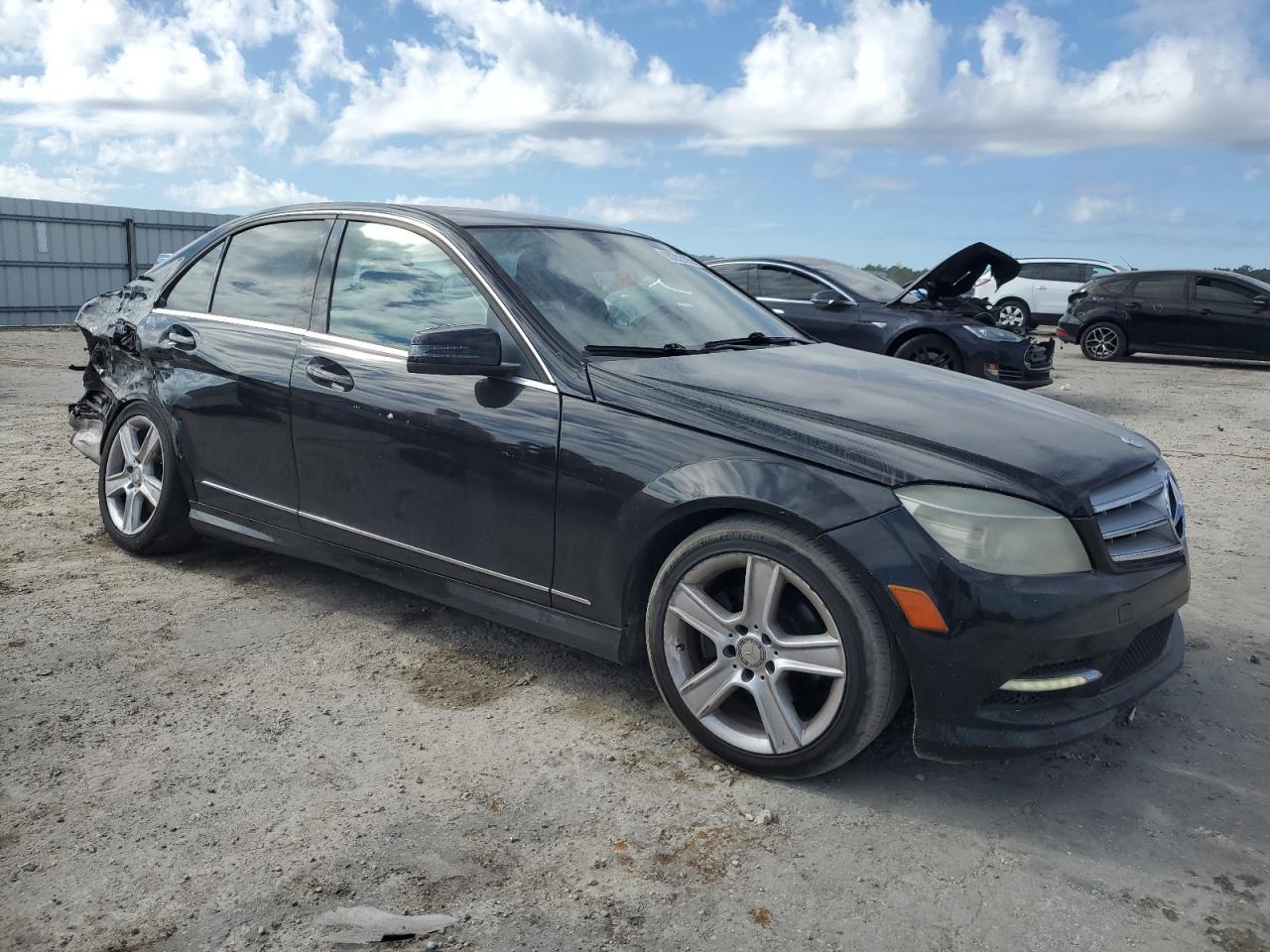 2011 Mercedes-Benz C 300 - Image 4