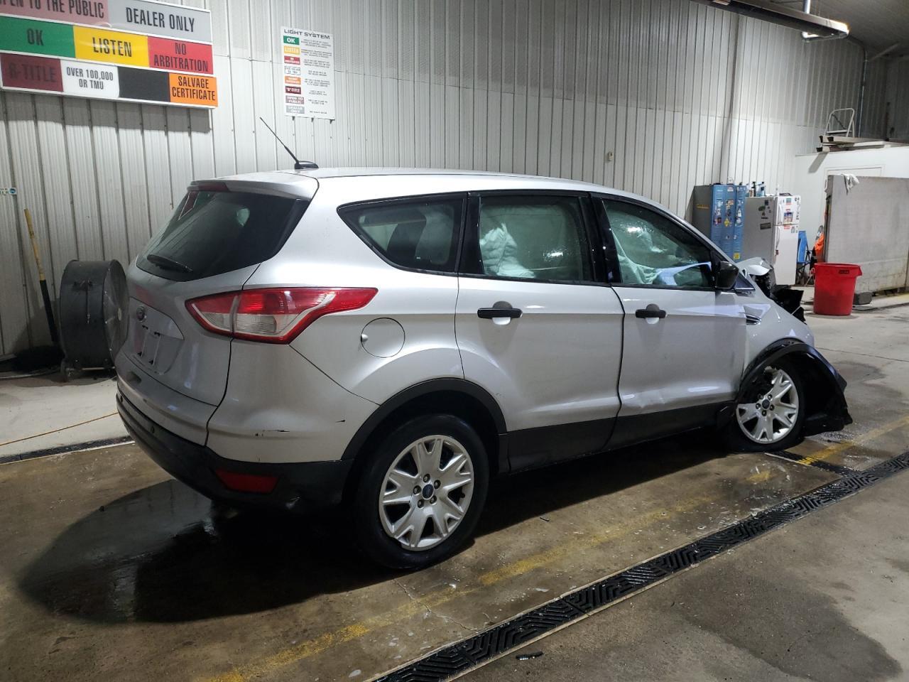 2013 Ford Escape S - Image 3