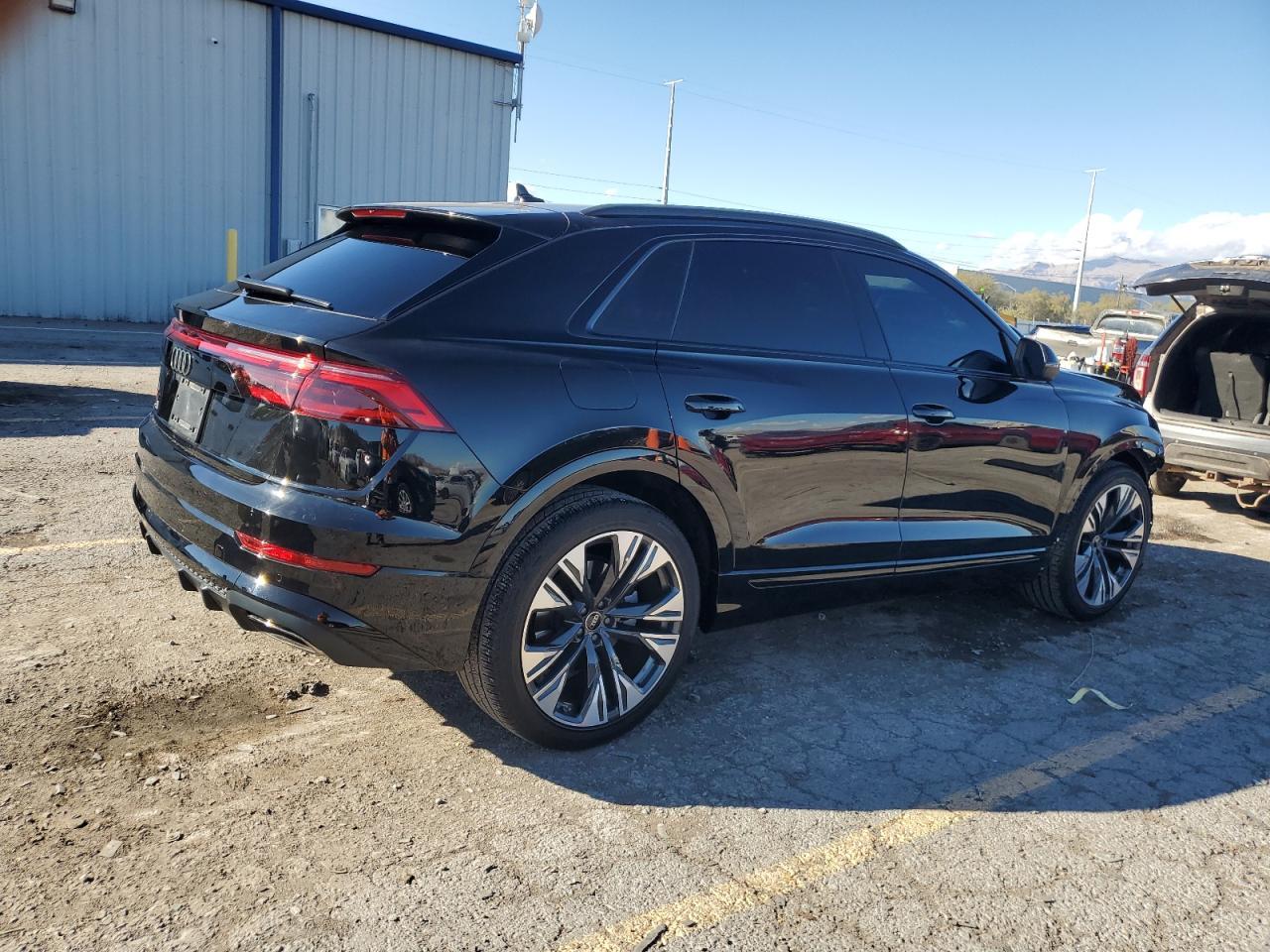 2024 Audi Q8 Prestige S-Line - Фото 3