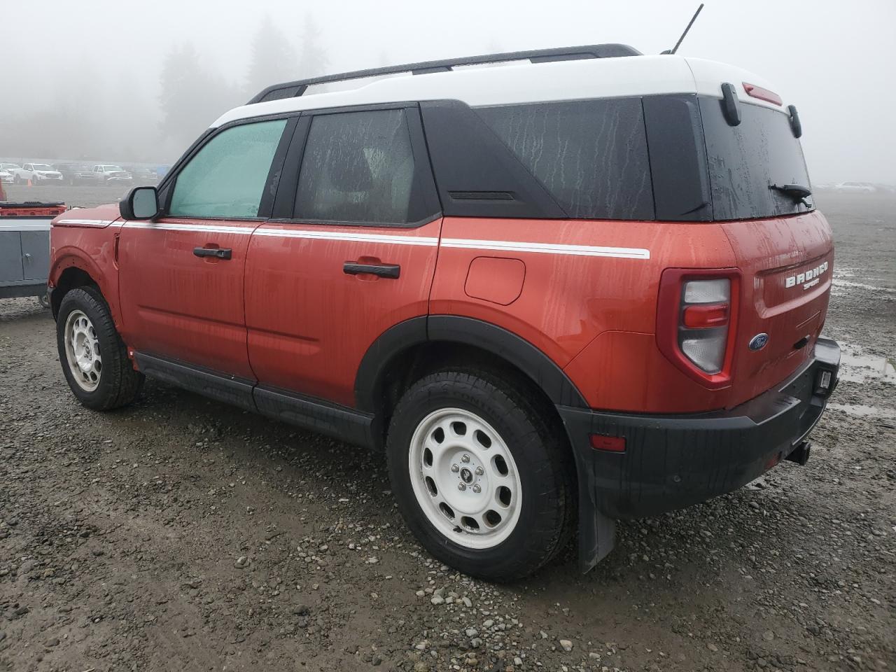 2024 Ford Bronco Sport Heritage - Фото 2