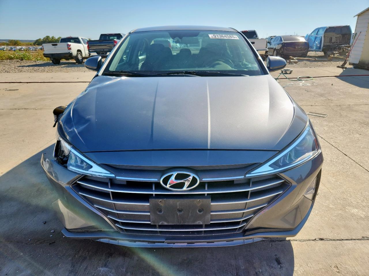 2019 Hyundai Elantra Sel - Image 5