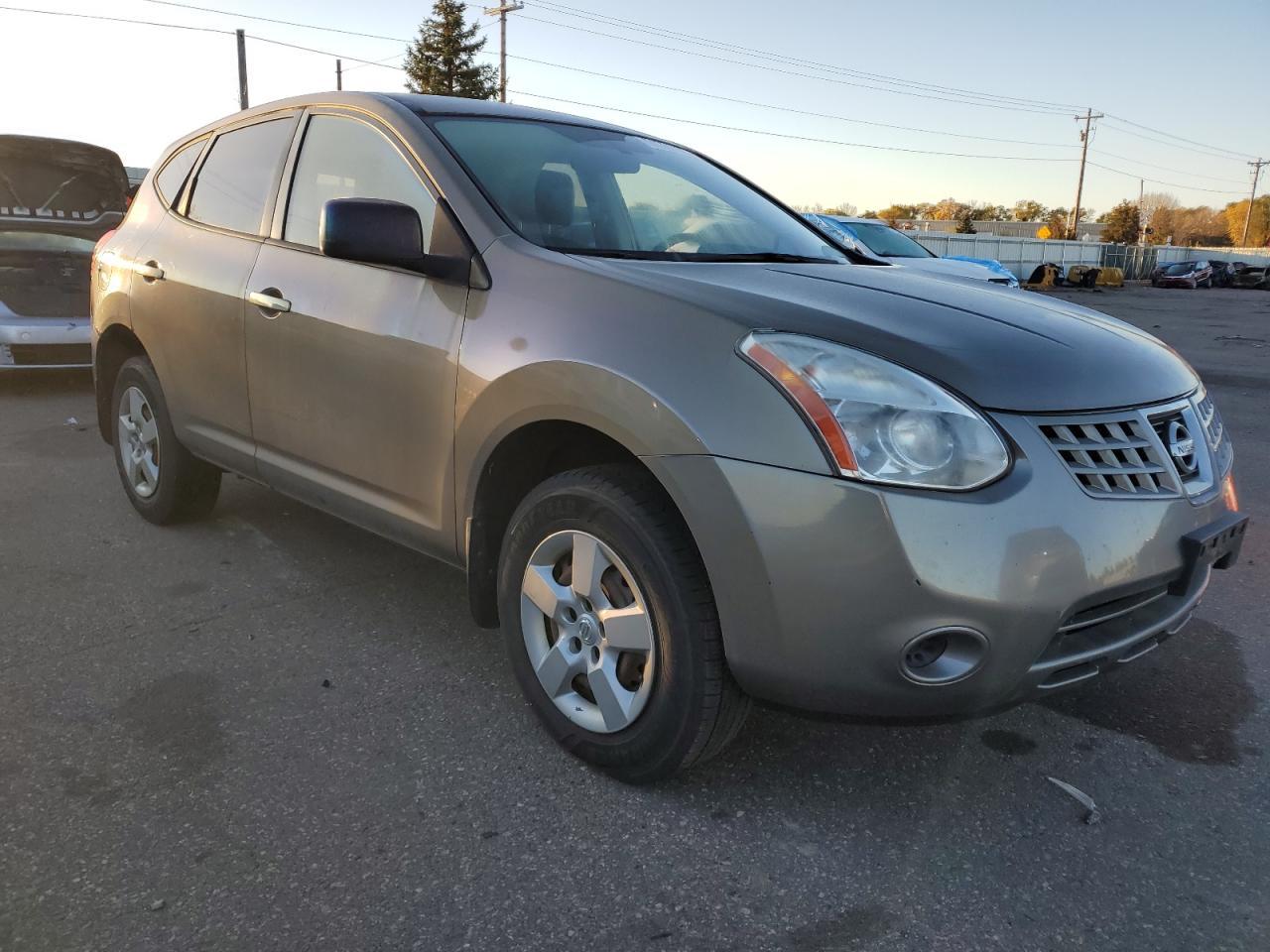 2010 Nissan Rogue S - Фото 4