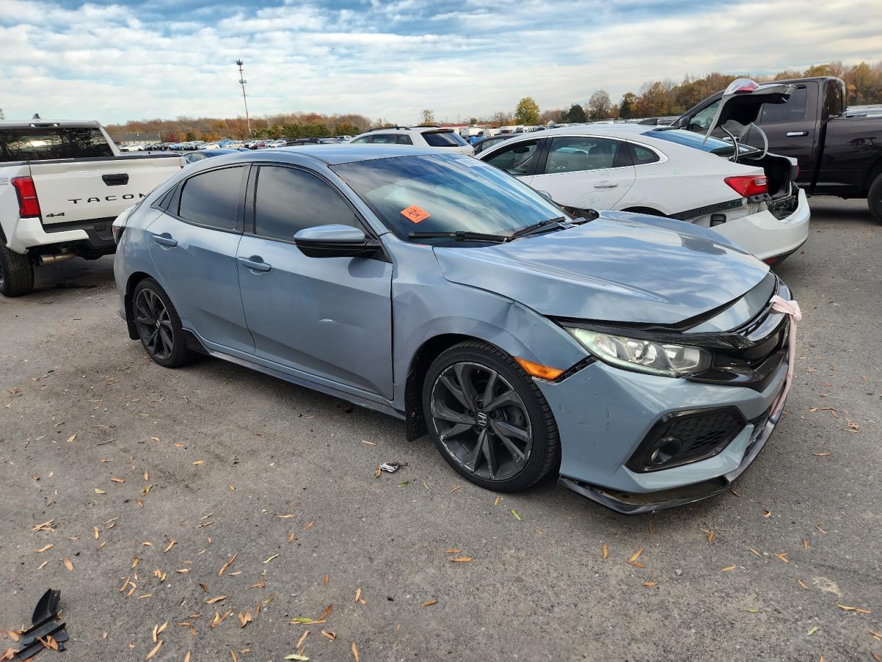 2017 Honda Civic Sport - Image 4