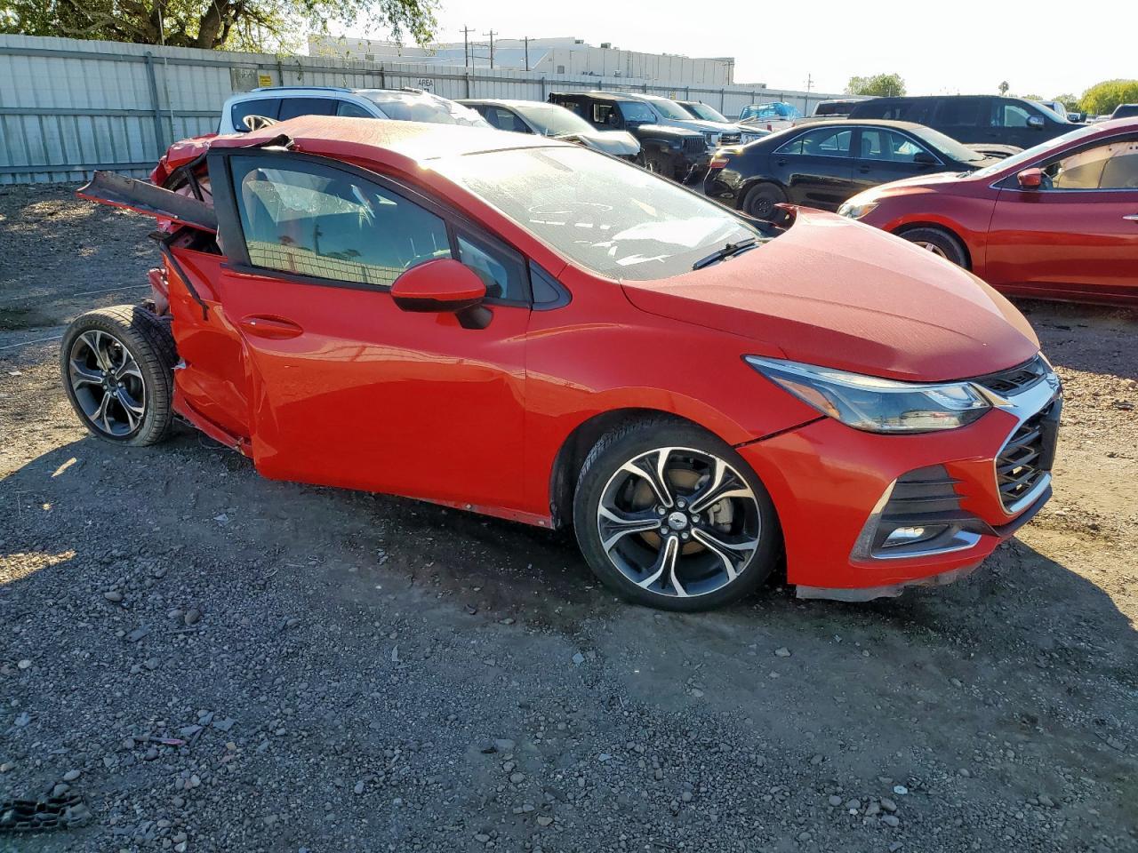 2019 Chevrolet Cruze Lt - Image 4
