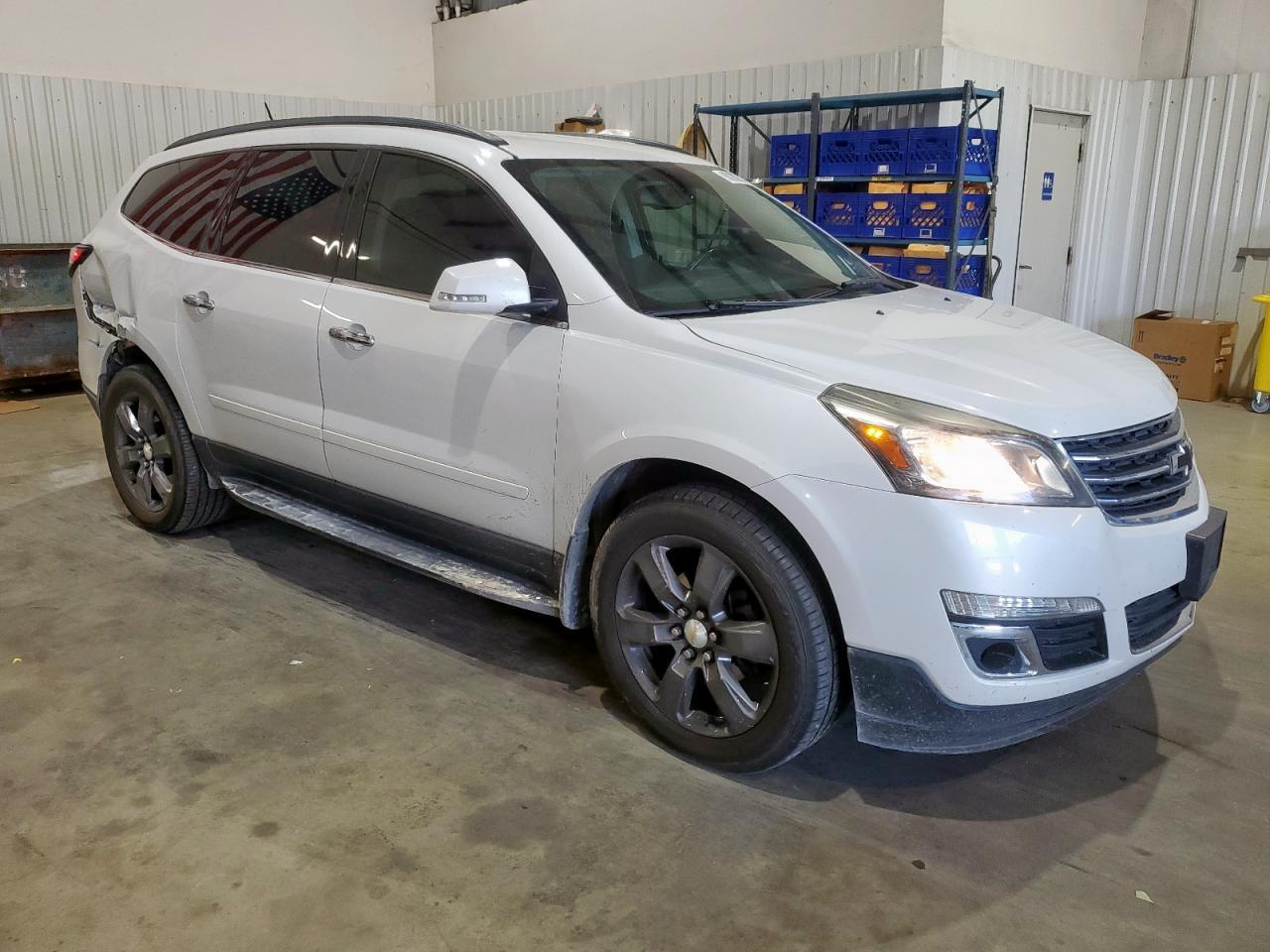 2017 Chevrolet Traverse Lt - Image 4