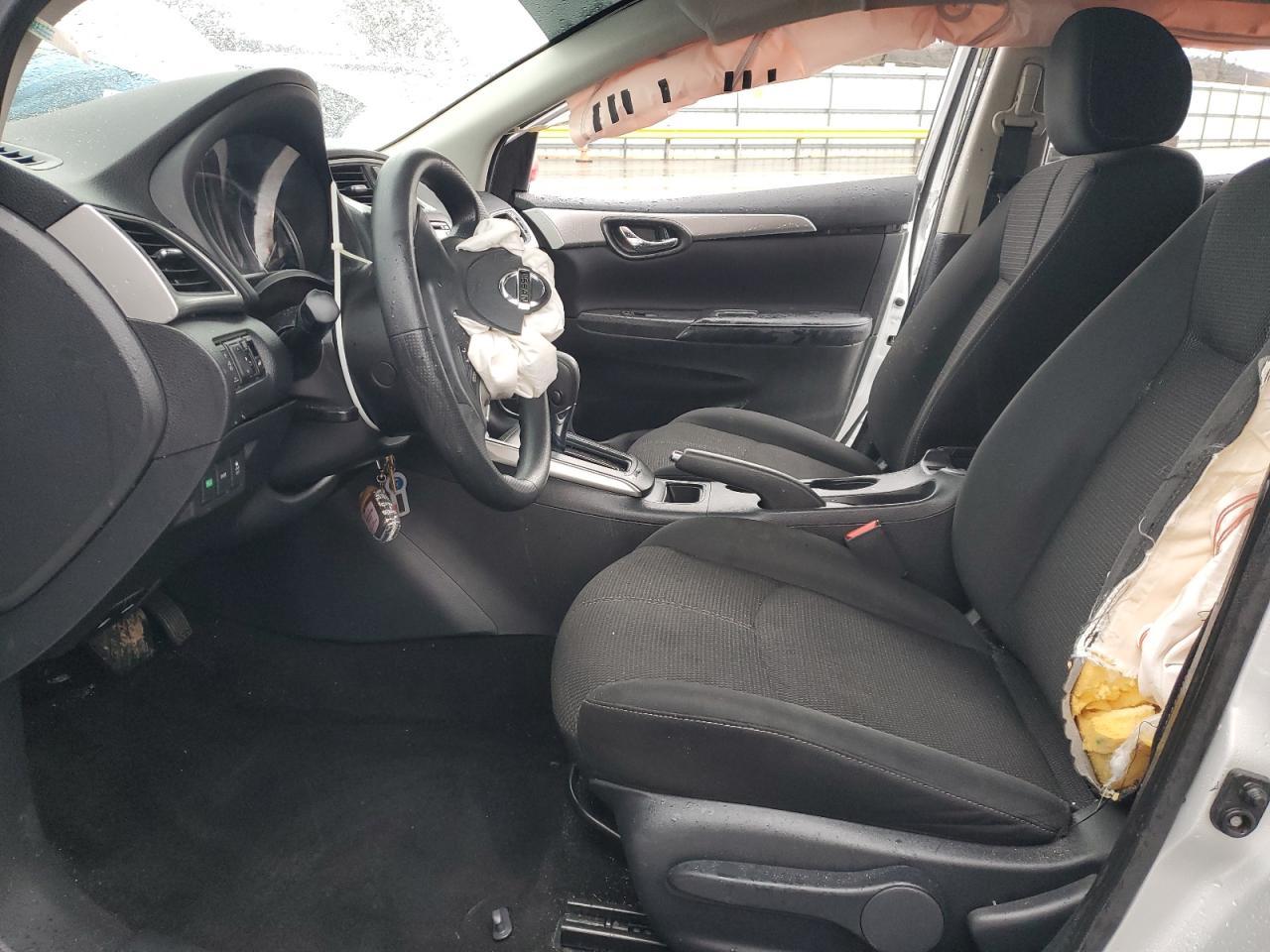 2018 Nissan Sentra S - Фото 7
