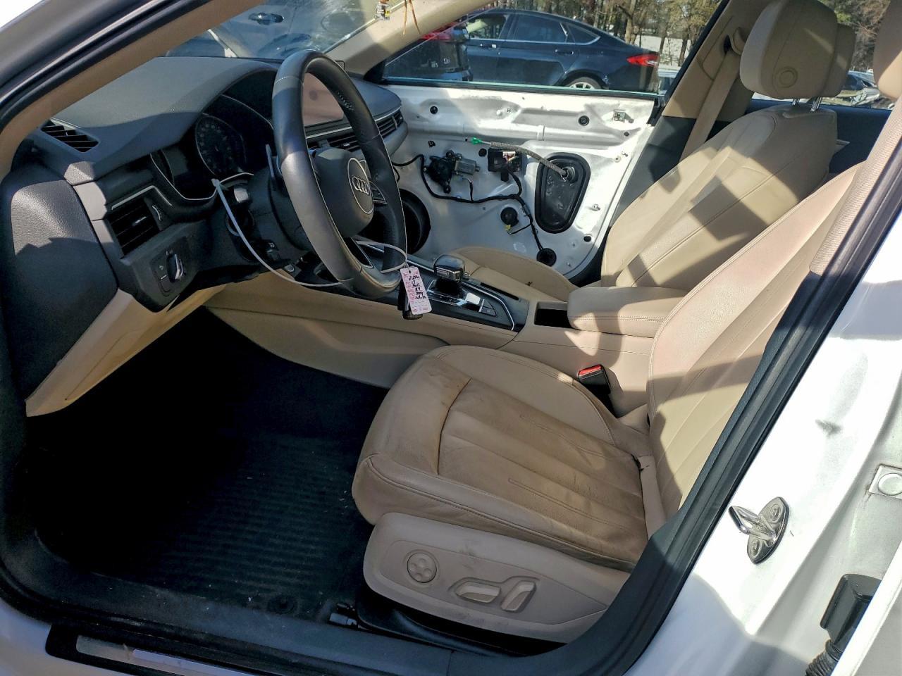 2019 Audi A4 Premium - Фото 7