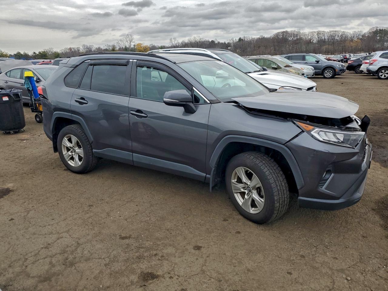 2019 Toyota Rav4 Xle - Фото 4
