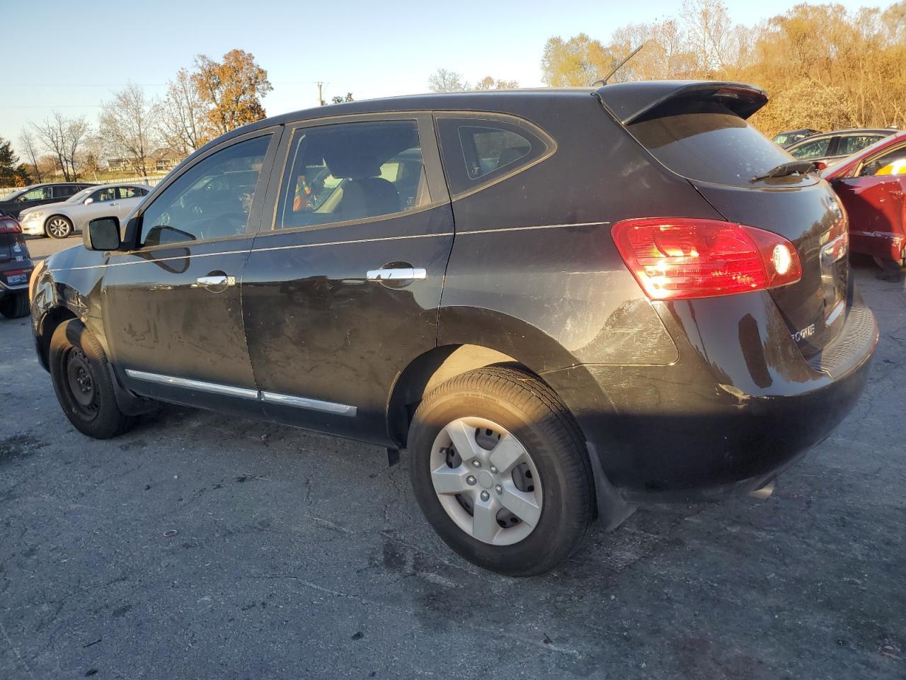 2013 Nissan Rogue S - Image 2