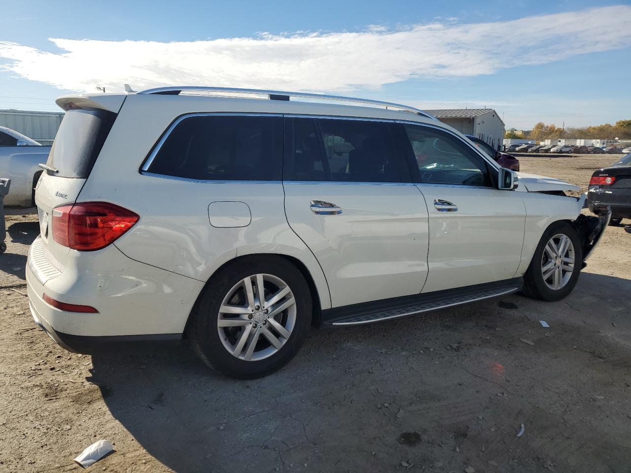 2013 Mercedes-Benz Gl 450 4Matic - Image 3