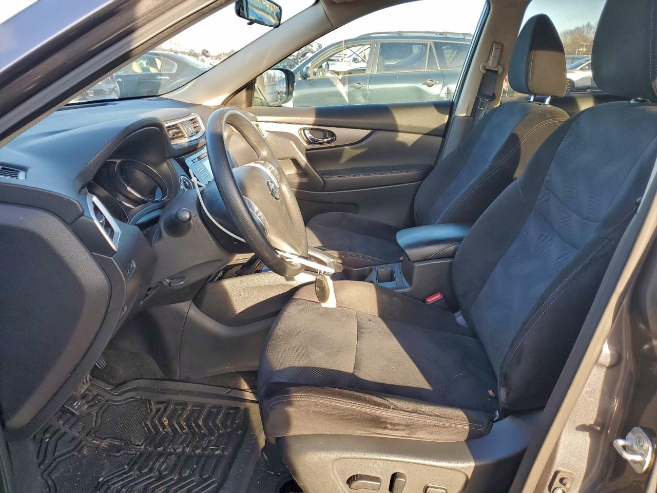 2016 Nissan Rogue S - Фото 7