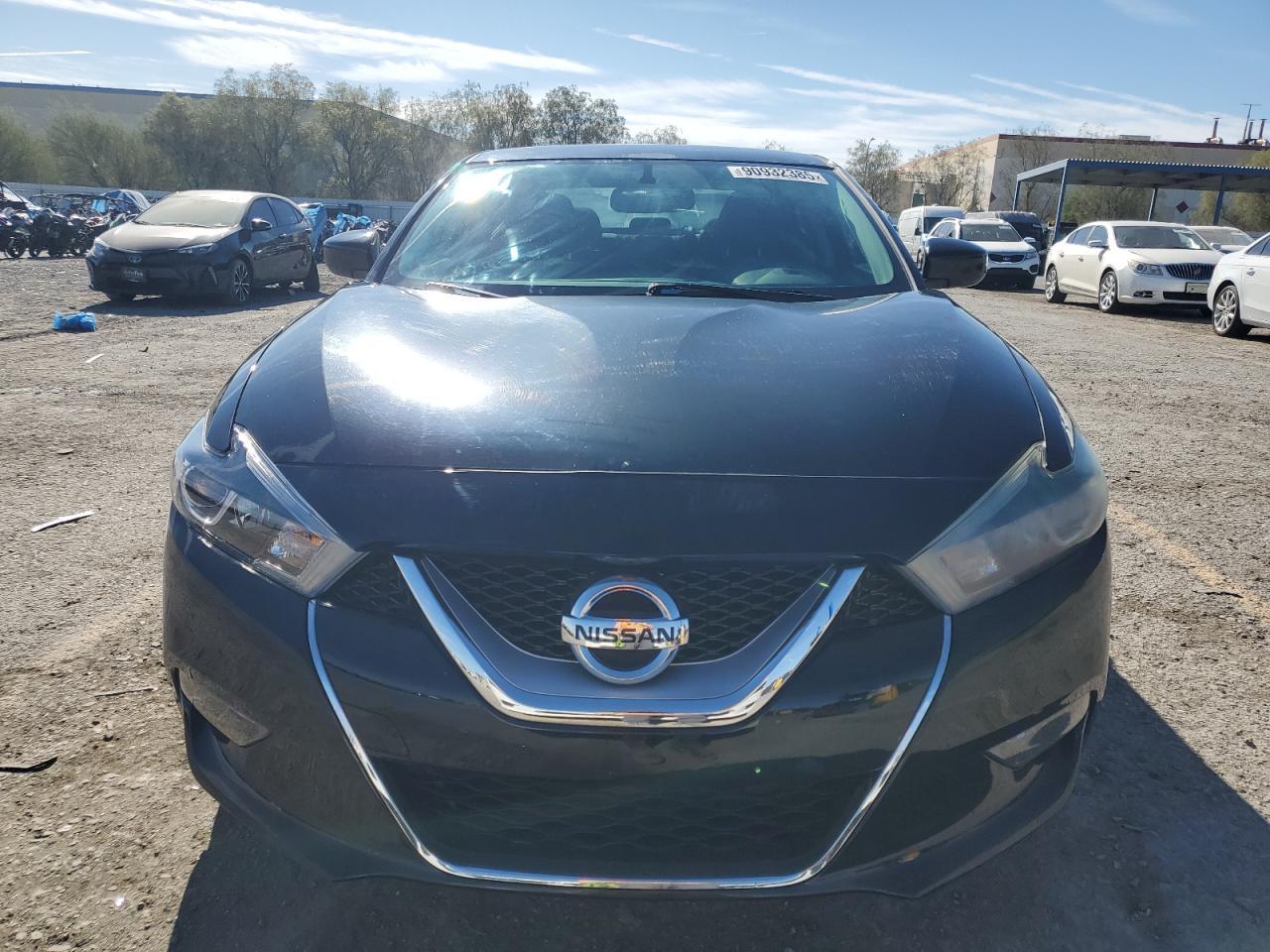 2016 Nissan Maxima 3.5S - Image 5