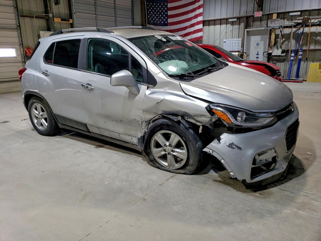2020 Chevrolet Trax 1Lt - Image 4