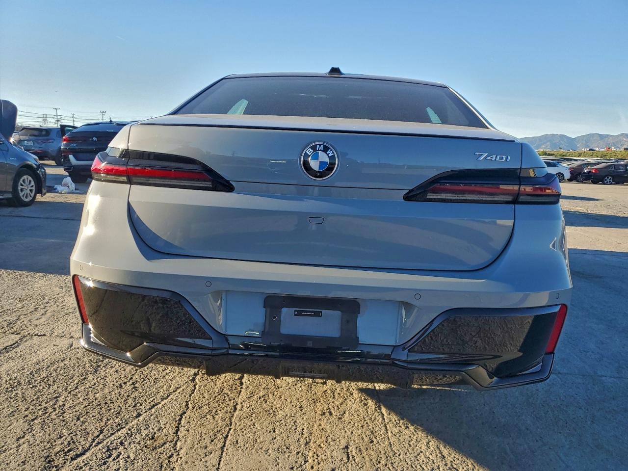 2024 BMW 740 I - Фото 6