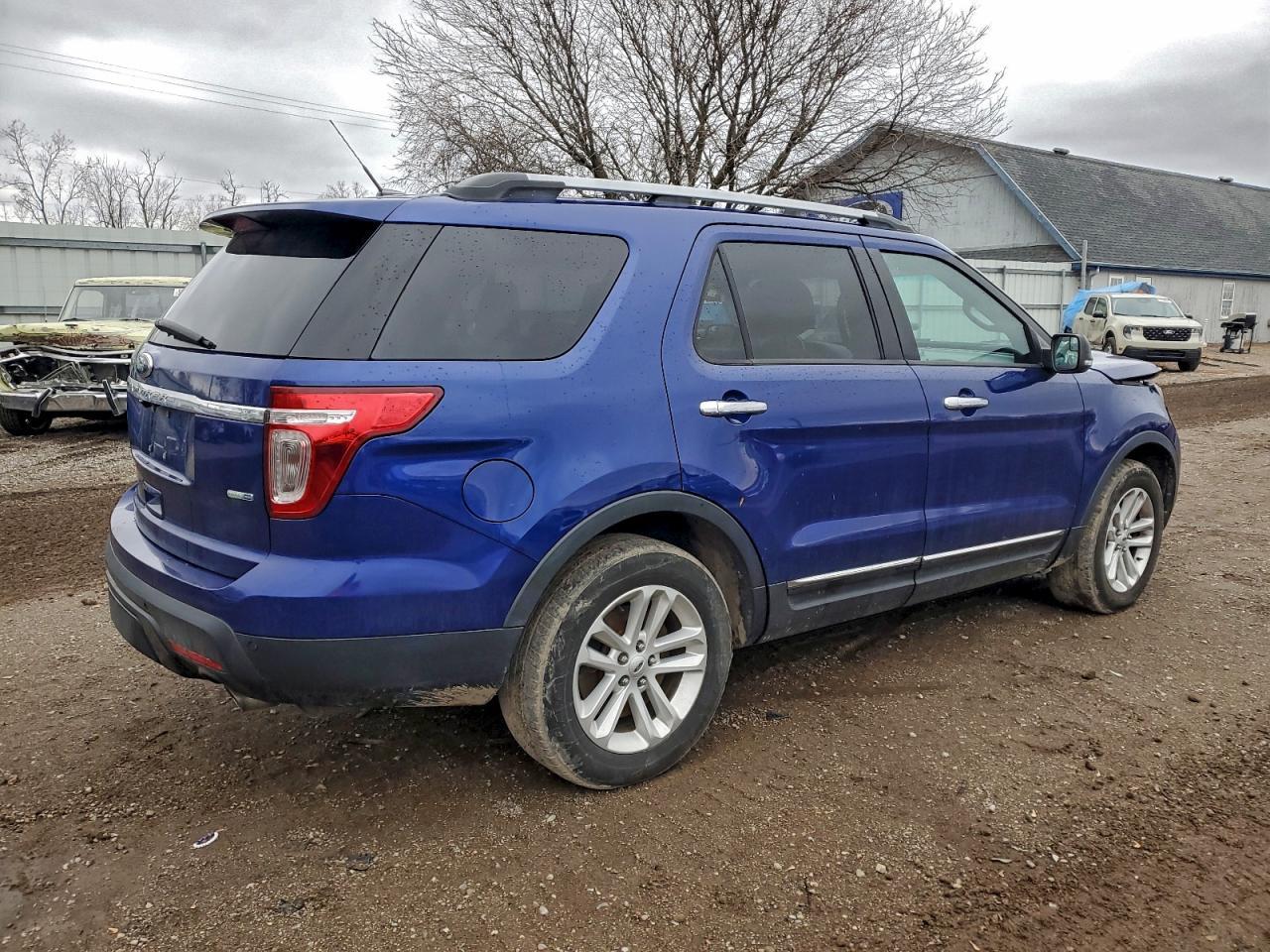 2014 Ford Explorer Xlt - Фото 3
