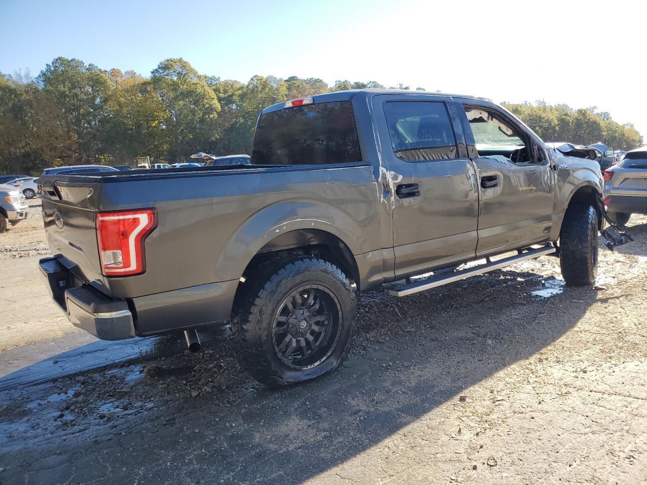 2016 Ford F150 Supercrew - Фото 3