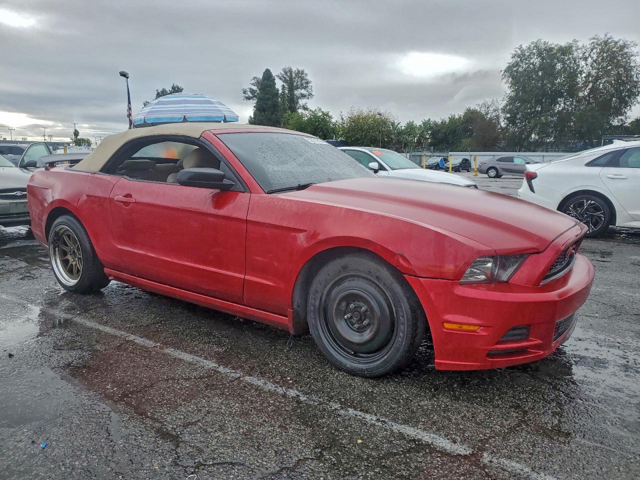 2013 Ford Mustang - Image 4