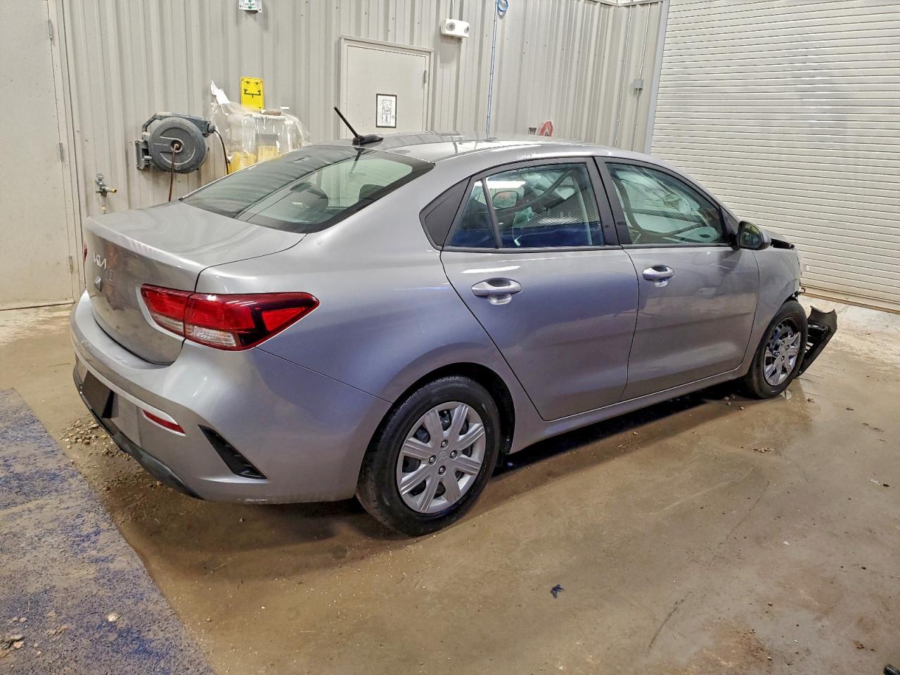 2023 Kia Rio Lx - Image 3