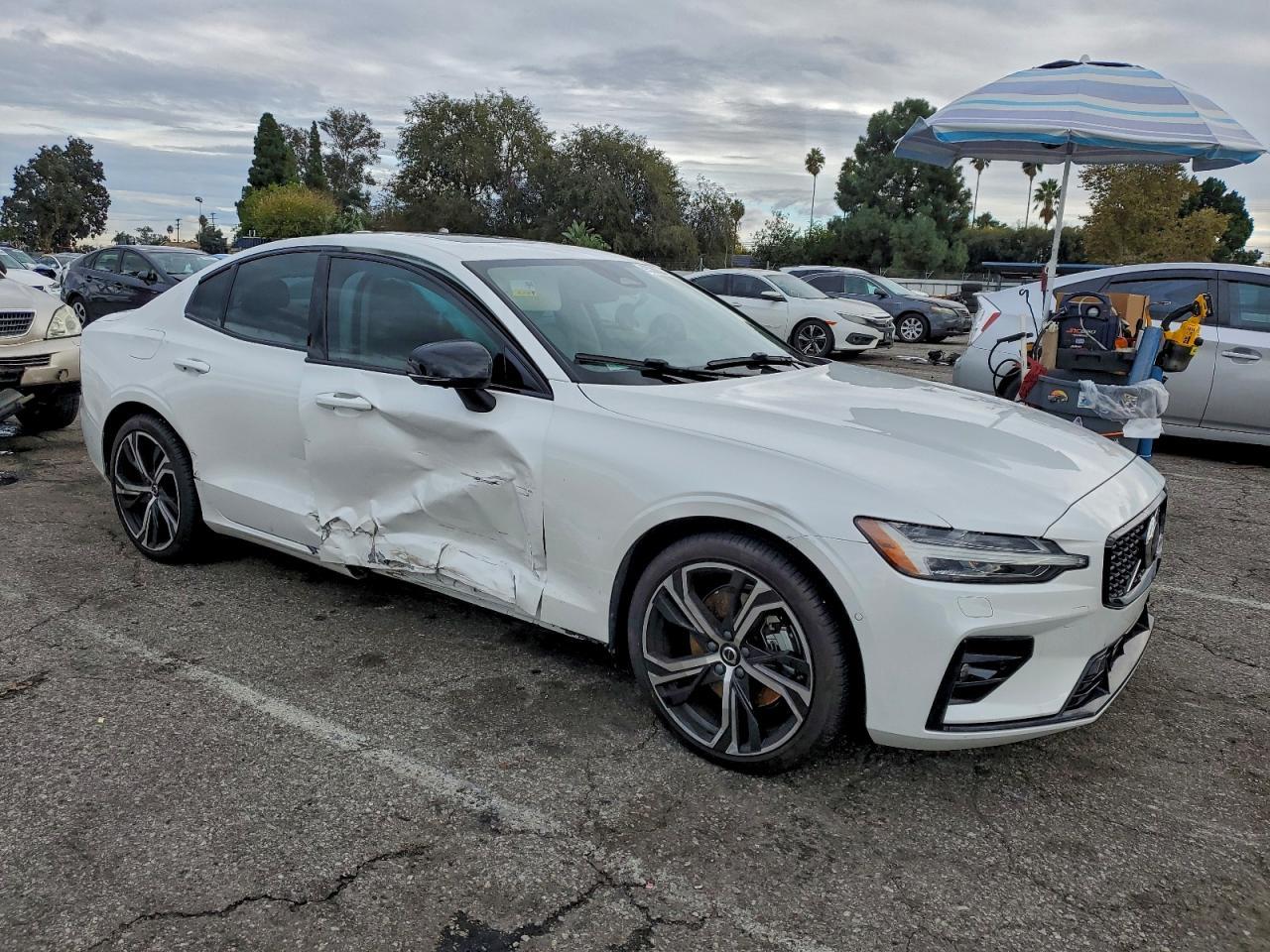 2024 Volvo S60 Plus - Image 4