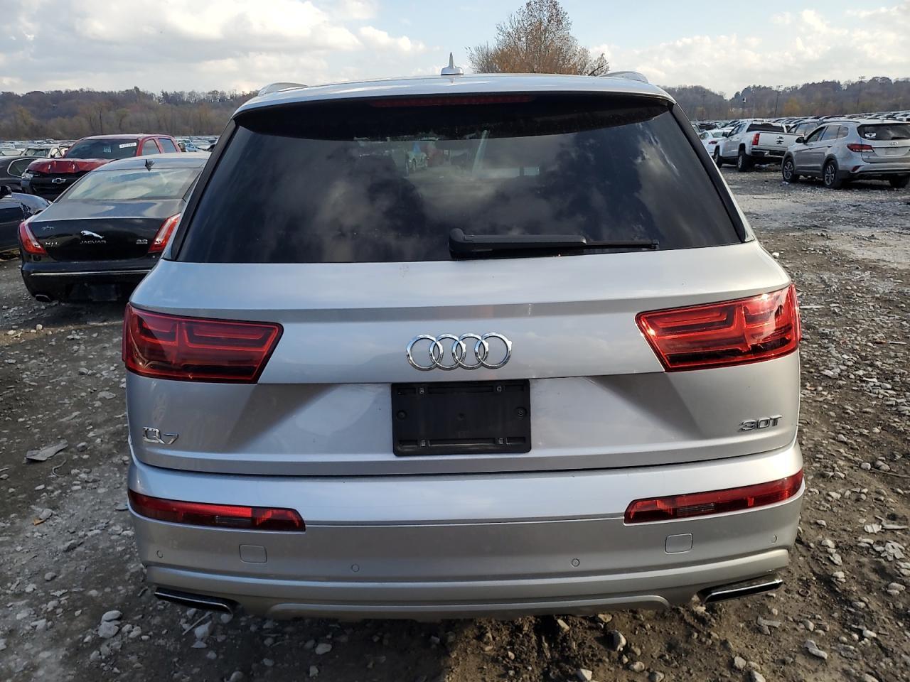 2017 Audi Q7 Premium Plus - Фото 6