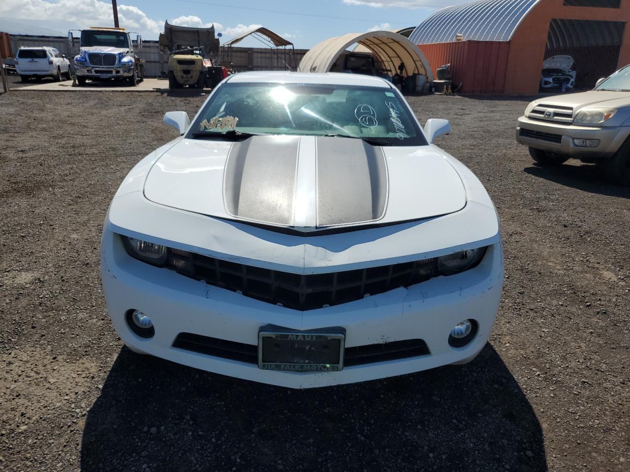 2011 Chev Camaro - Image 5