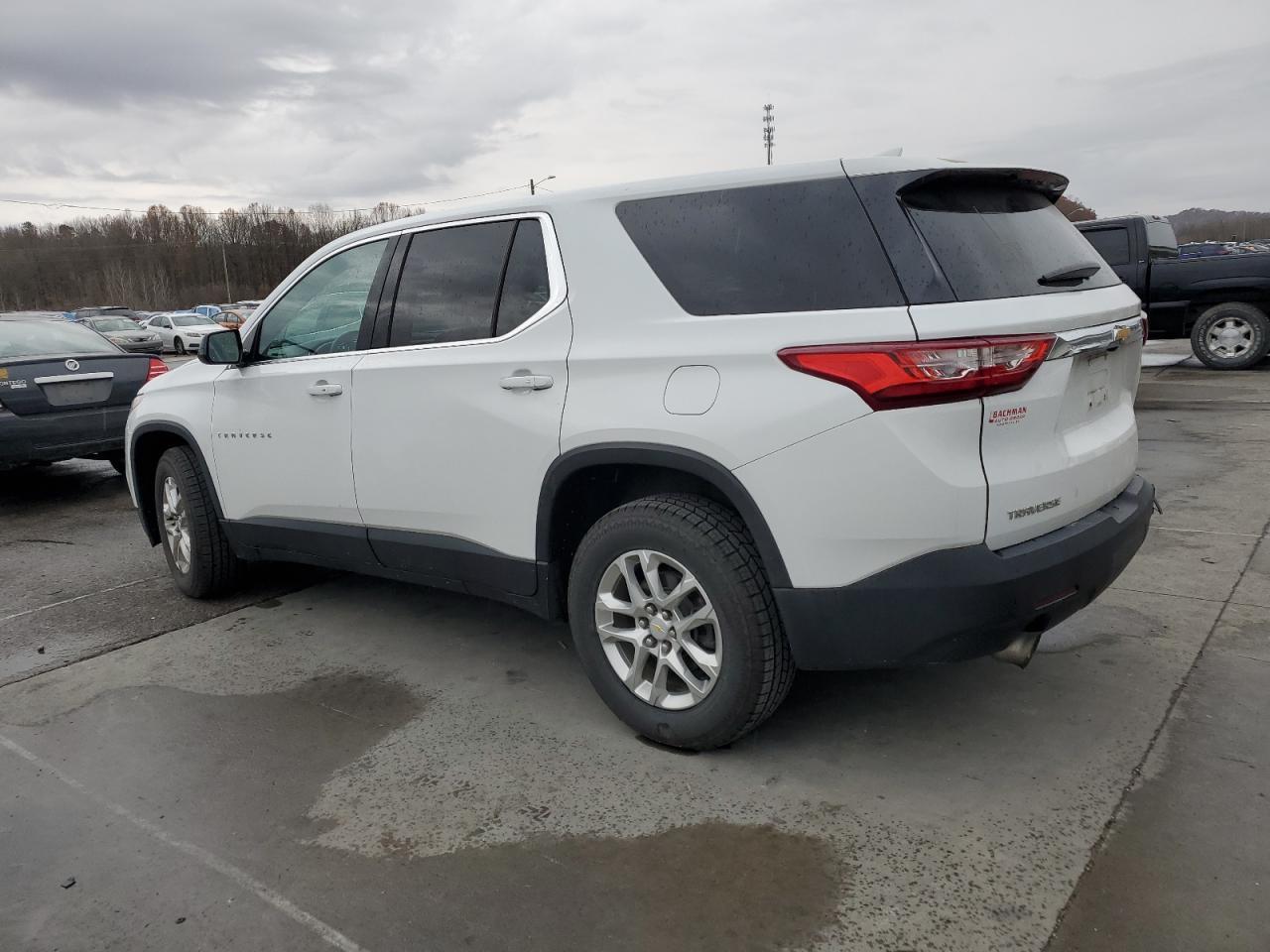 2020 Chevrolet Traverse Ls - Image 2