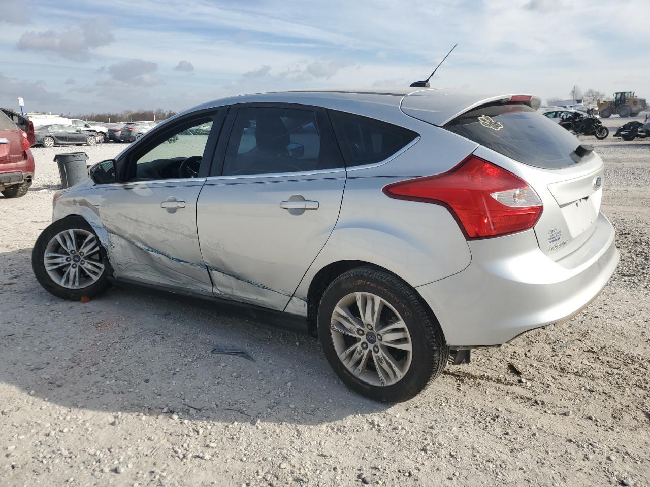 2012 Ford Focus Sel - Фото 2