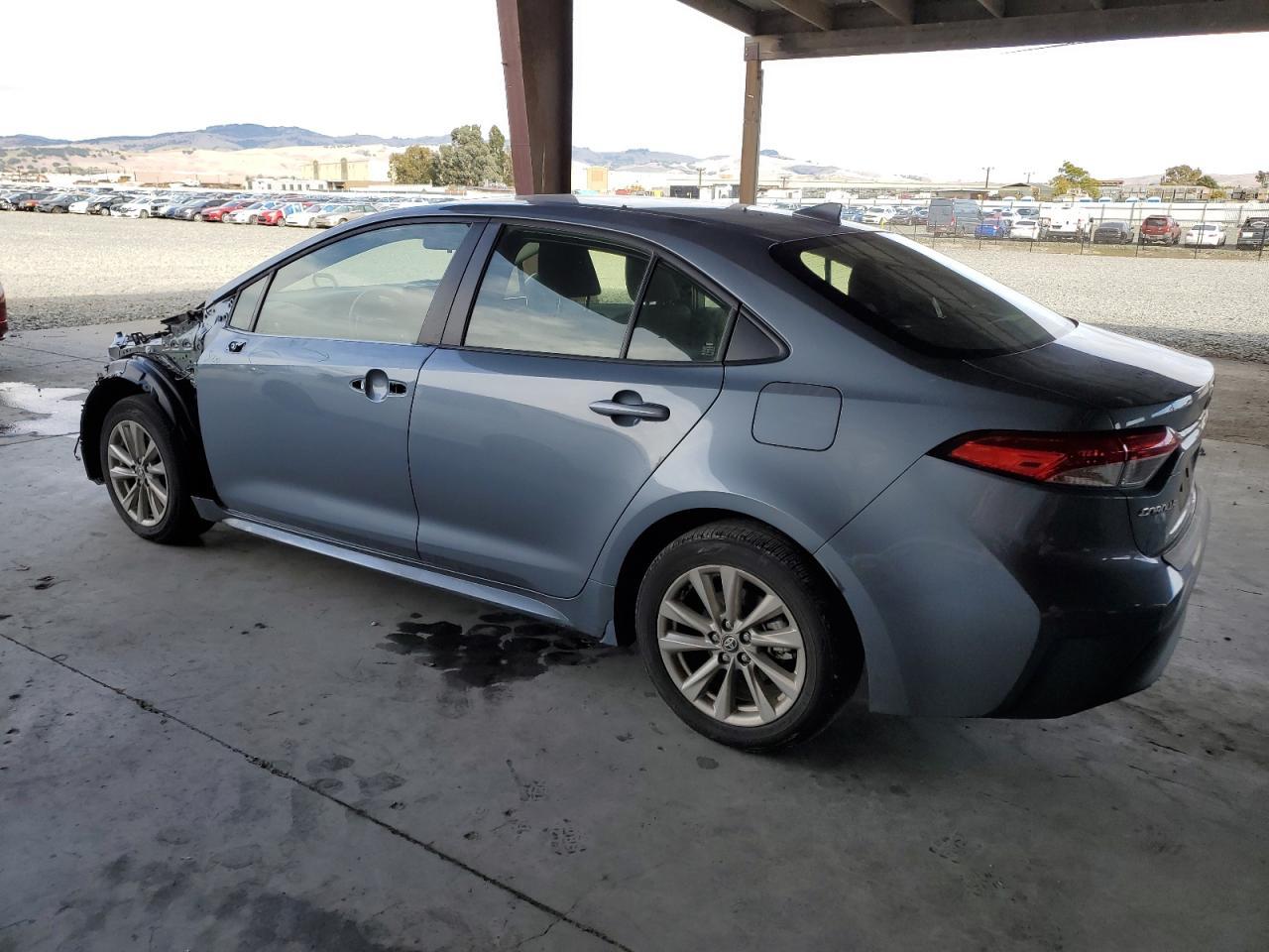 2024 Toyota Corolla Le - Фото 2