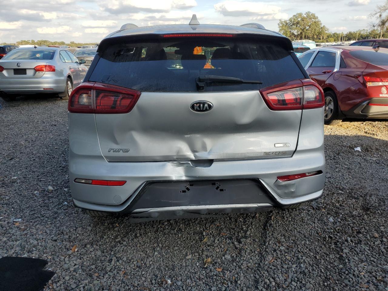2017 Kia Niro Fe - Фото 6