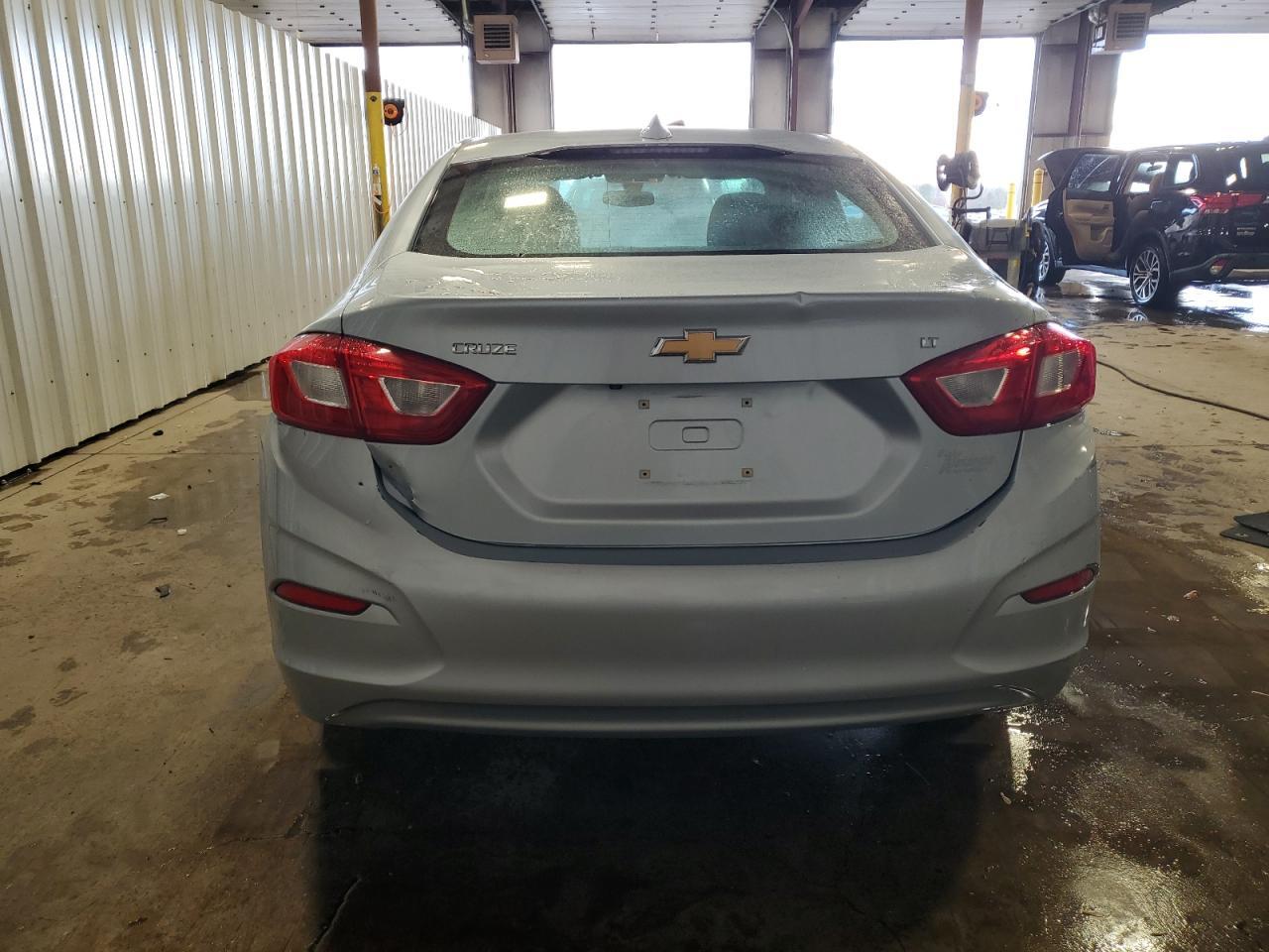 2017 Chevrolet Cruze Lt - Фото 6