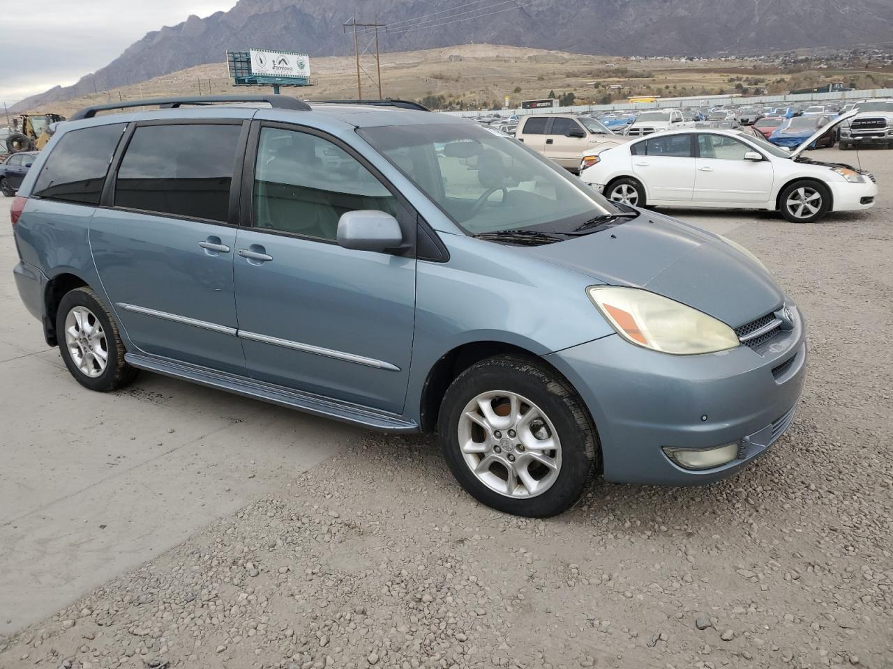 2005 Toyota Sienna Xle - Фото 4