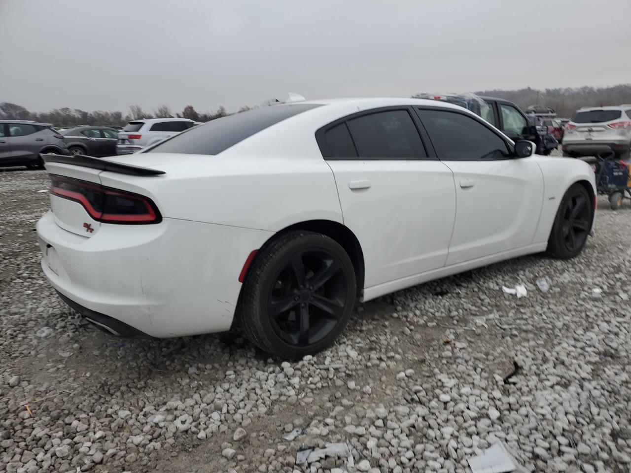 2016 Dodge Charger Rt - Image 3