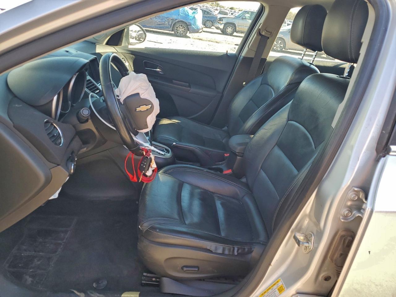 2013 Chevrolet Cruze Lt - Image 7